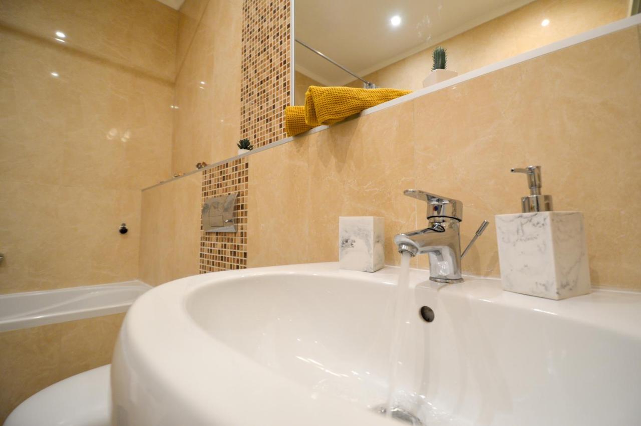 Spacious Studio Park City Novi Sad Exterior foto